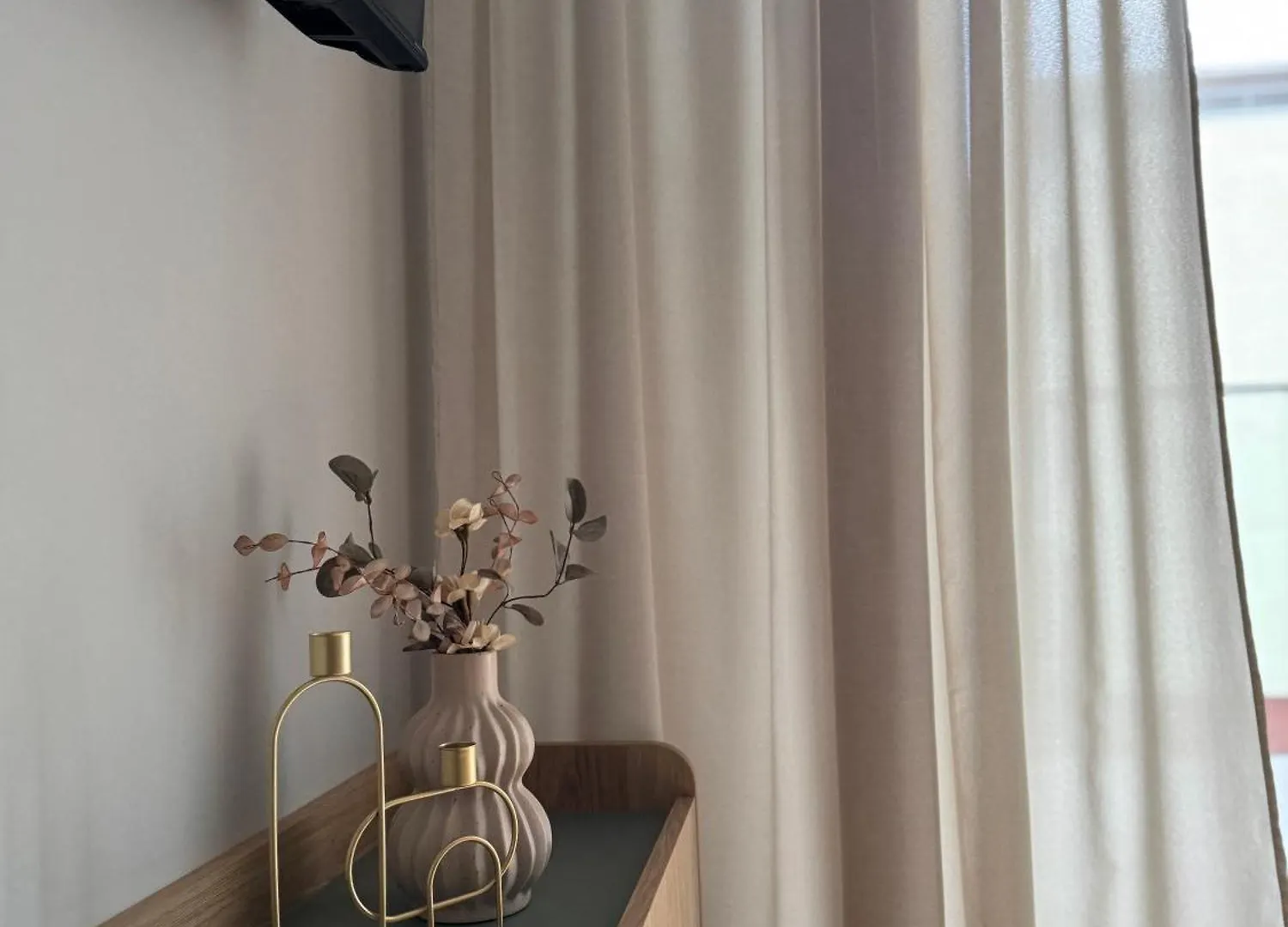 Apartment Palm Tree Perlowa Przystan Parking, 650M Do Plazy, Swiezo Oddany Nowoczesny Apartament, Parkplatz Im Preis Inbegriffen, 650 Meter Zum Strand, Frisch Fertiggestellt, Geraeumige Und Moderne Wohnung, Parking Included, 650 Meters To The Beach! Kolobrzeg Poland