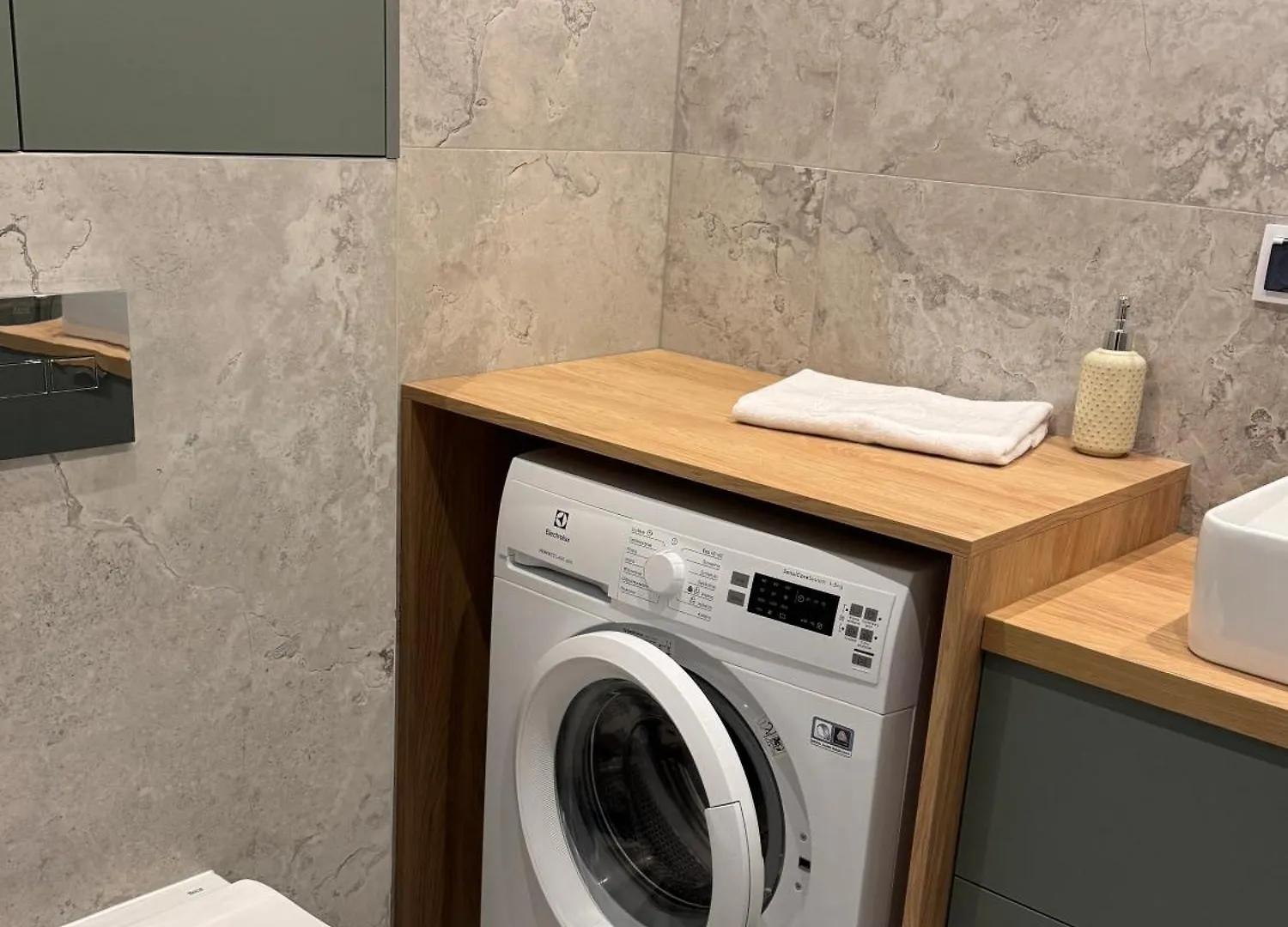 Apartment Palm Tree Perlowa Przystan Parking, 650M Do Plazy, Swiezo Oddany Nowoczesny Apartament, Parkplatz Im Preis Inbegriffen, 650 Meter Zum Strand, Frisch Fertiggestellt, Geraeumige Und Moderne Wohnung, Parking Included, 650 Meters To The Beach! Kolobrzeg